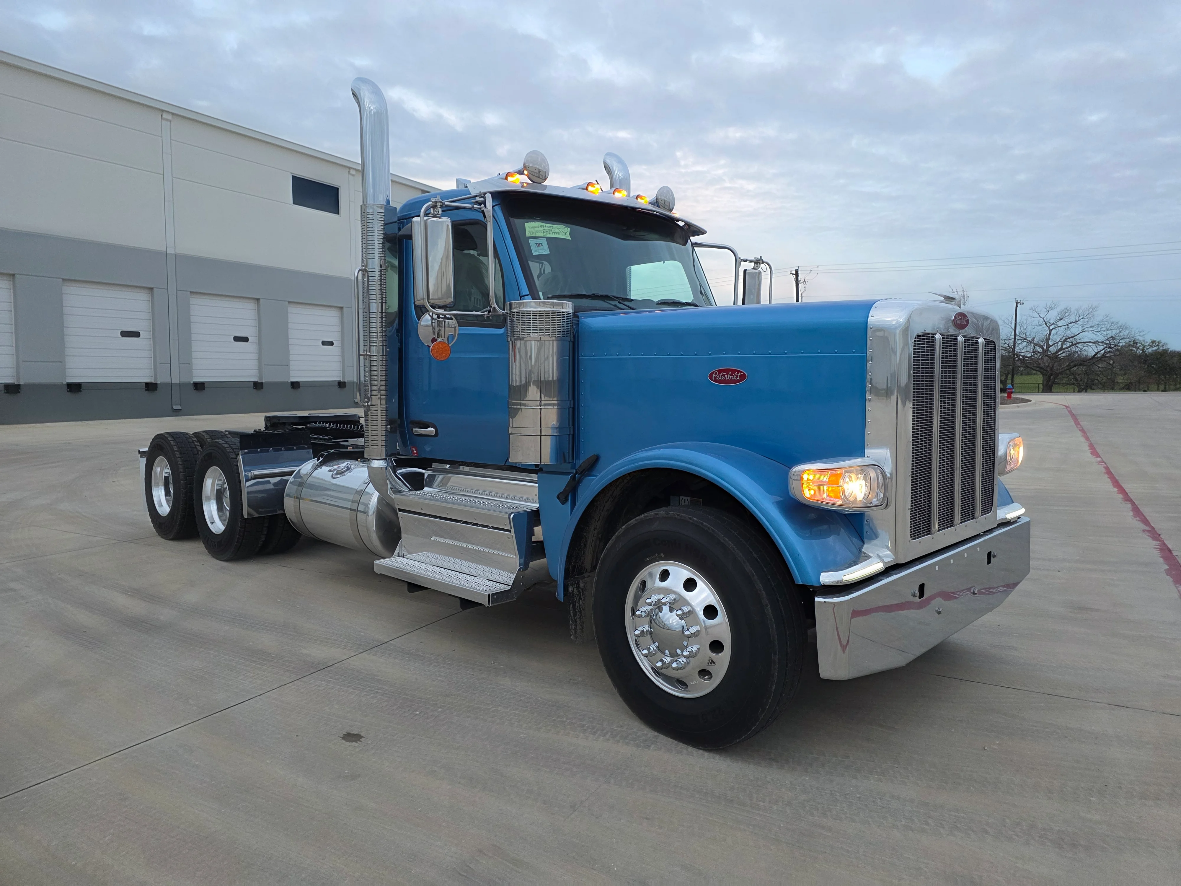 2027 Peterbilt 589 in Dunn, NC — photo 7