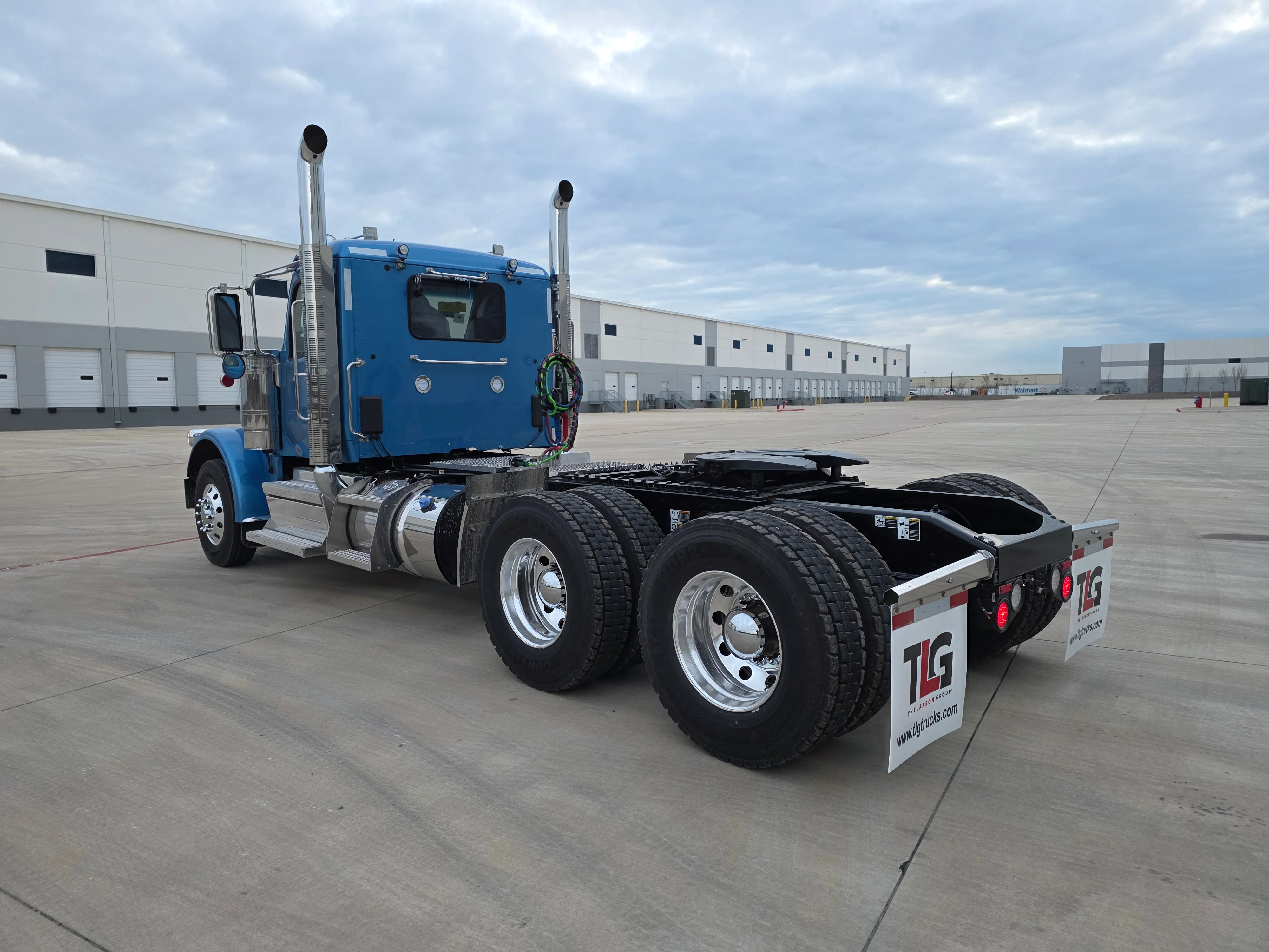 2027 Peterbilt 589 in Dunn, NC — photo 3
