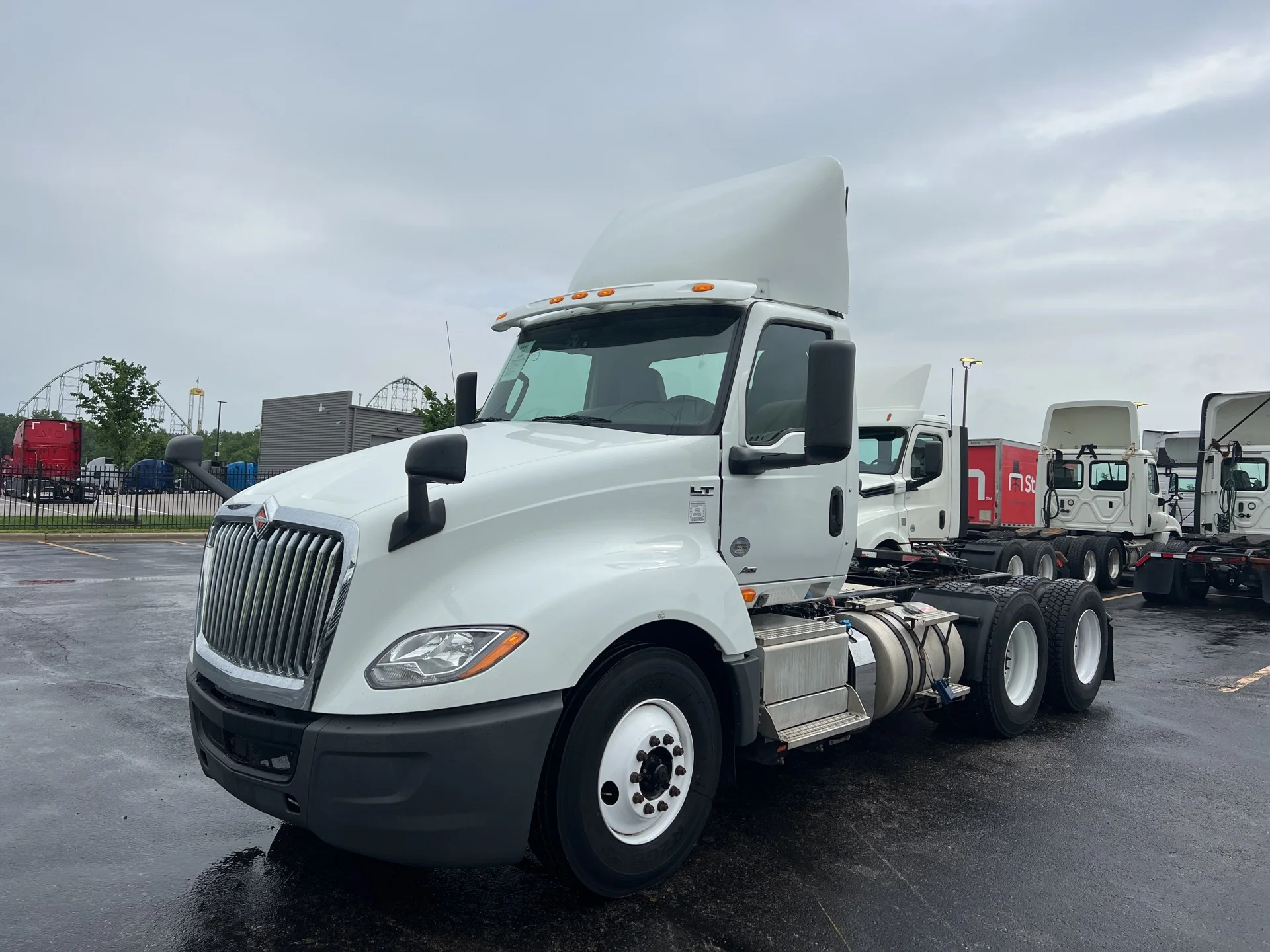 2019 International LT in Dallas Irving Blvd, TX