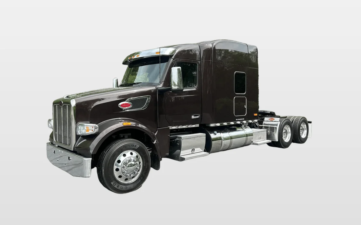 2023 Peterbilt 567 - image 1