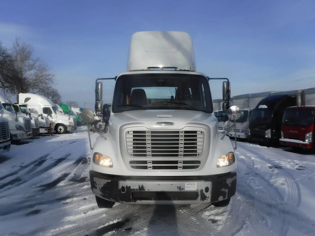 2020 Freightliner M2 112 - image 2