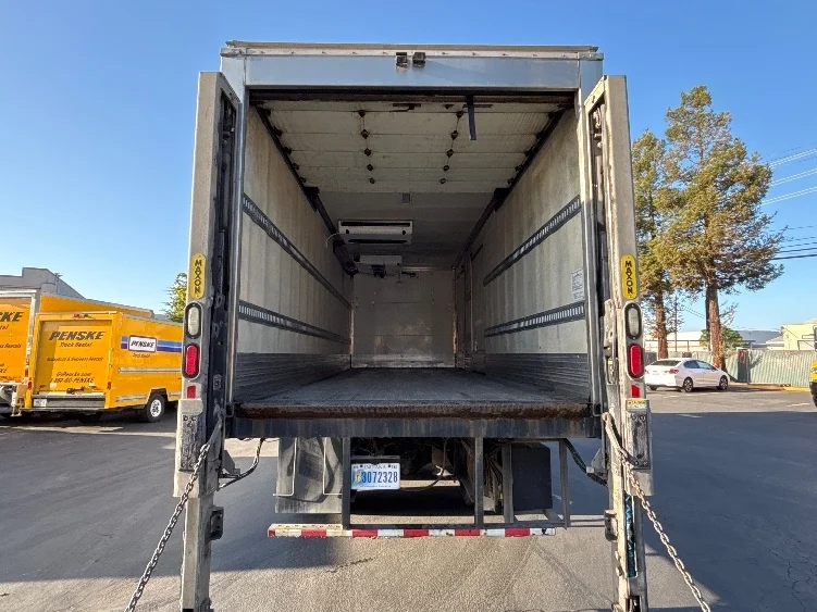 2018 Freightliner M2 106 in West Sacramento, CA — photo 8