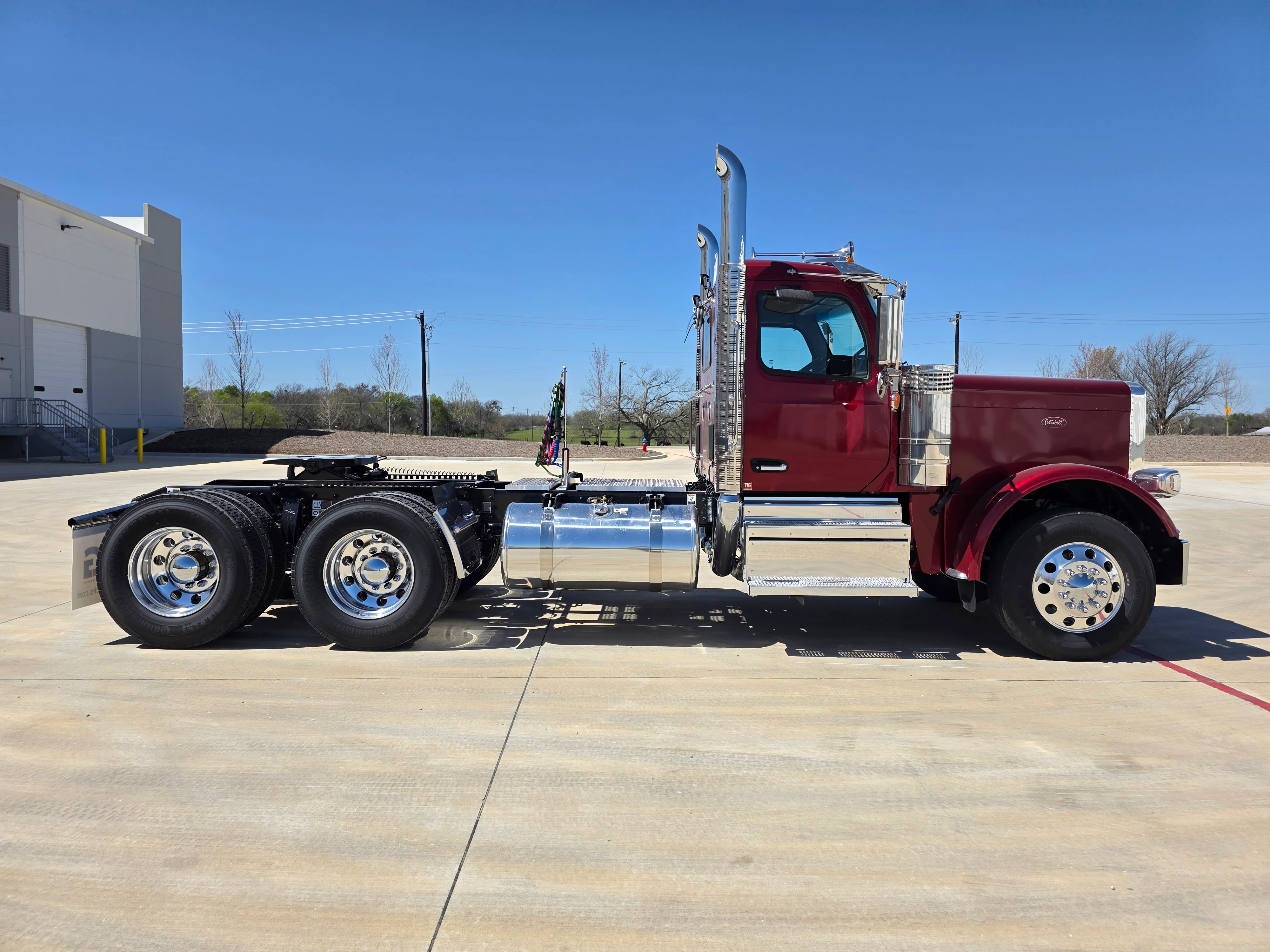 2027 Peterbilt 589 in Raleigh, NC — photo 6