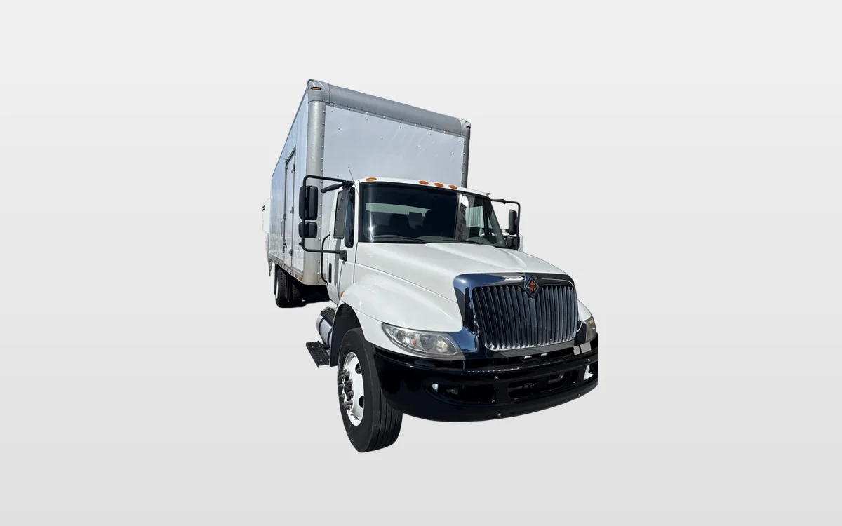 2019 International 4300 - image 1