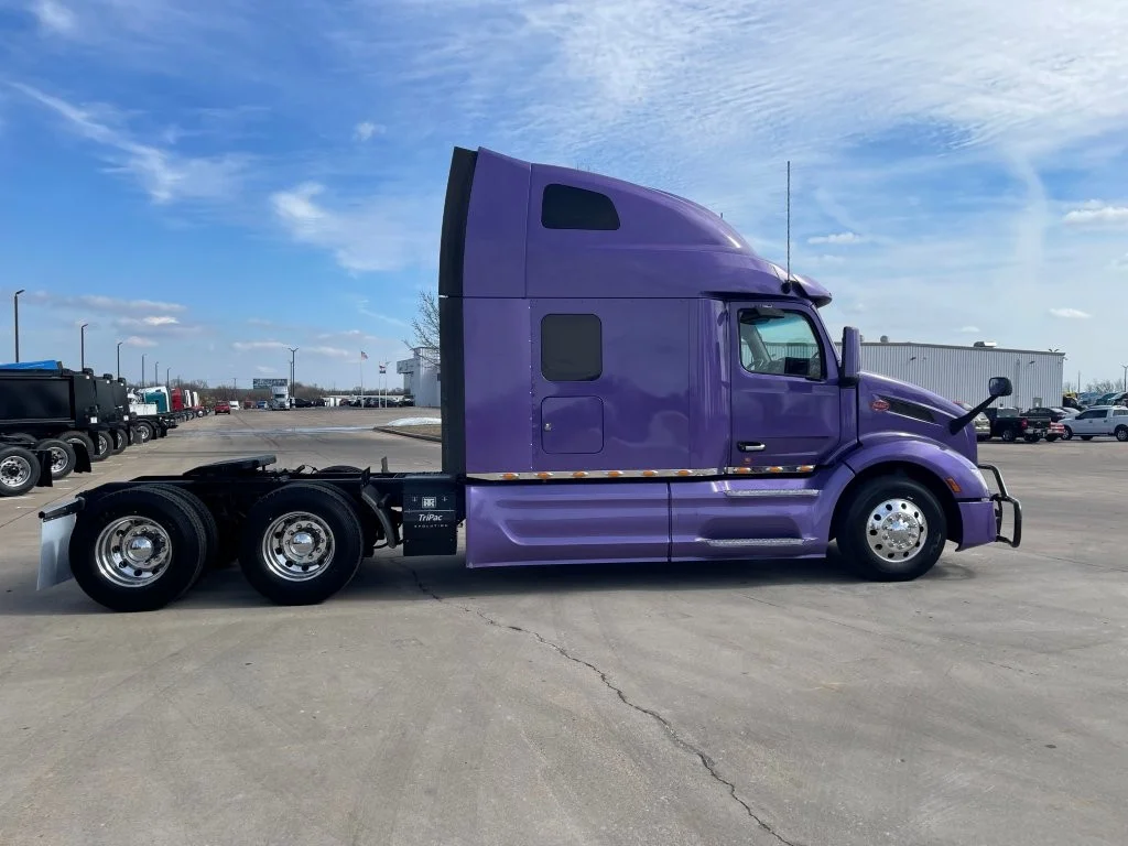 2023 Peterbilt 579 in Hattiesburg, MS — photo 6