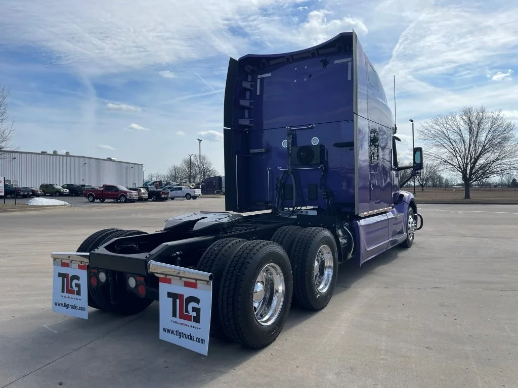 2023 Peterbilt 579 in Hattiesburg, MS — photo 5