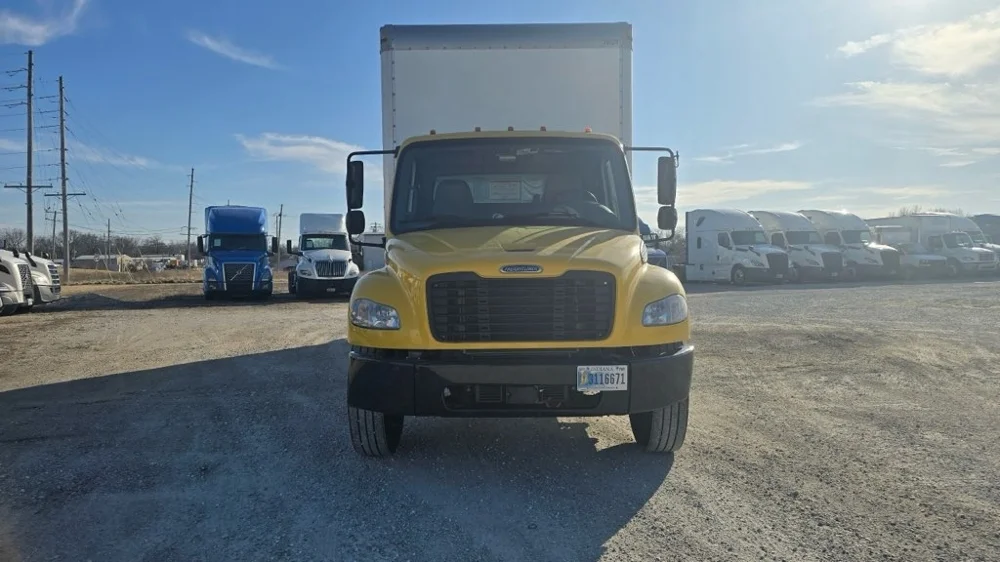 2022 Freightliner M2 106 - image 2