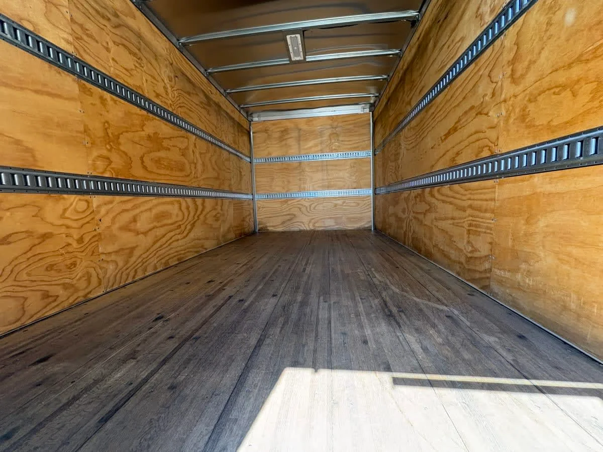 2021 International MV in Ashland, VA — photo 8
