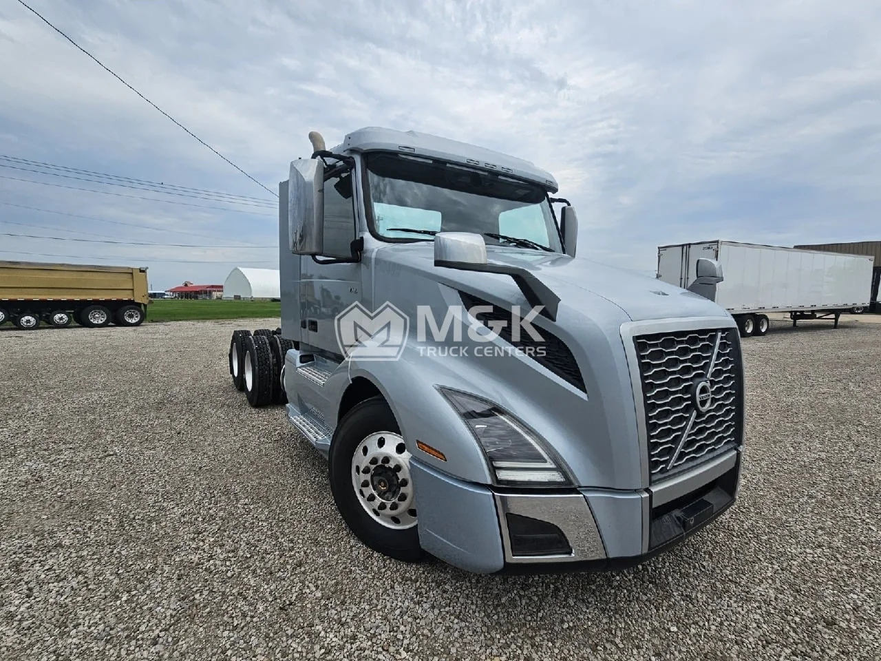 2020 Volvo VNL 300 in Kahoka, MO