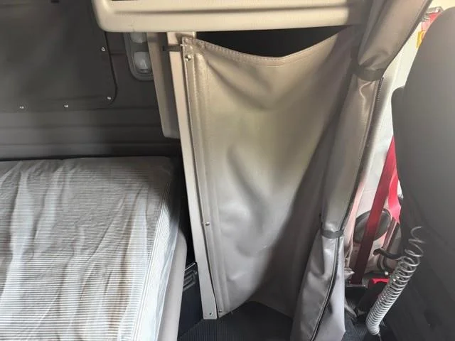 2022 Peterbilt 389 — photo 47