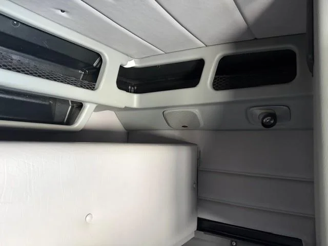 2022 Peterbilt 389 — photo 46
