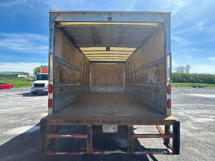 2022 Isuzu NQR in Watertown, NY — photo 8