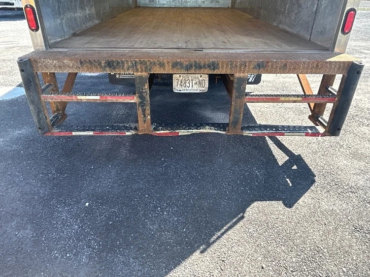 2022 Isuzu NQR in Watertown, NY — photo 9