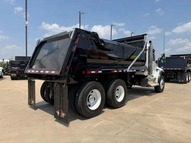 2027 Peterbilt 548 — photo 9
