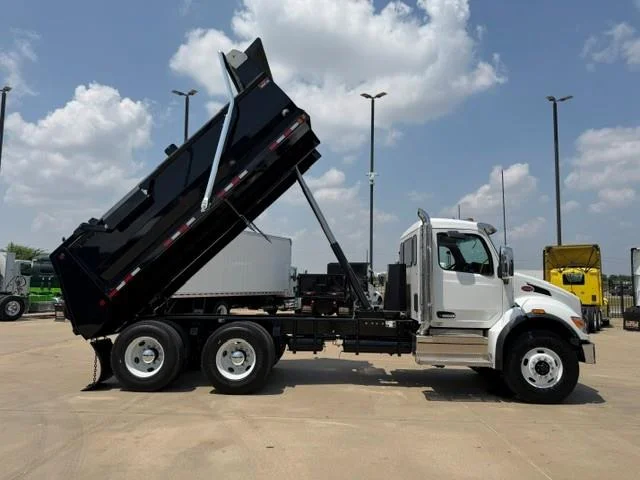 2027 Peterbilt 548 — photo 48