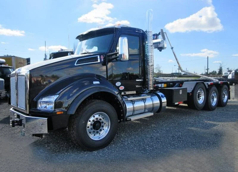 2027 Kenworth T880