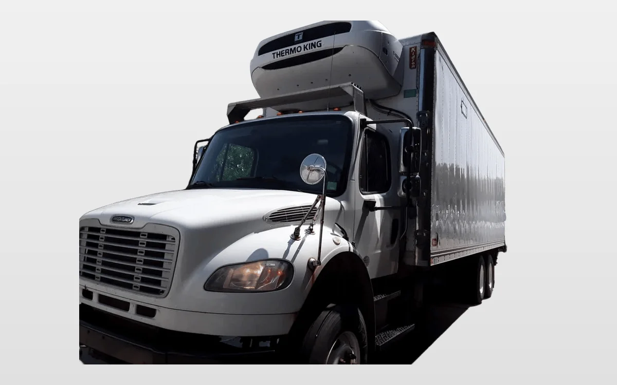 2017 Freightliner M2 106 - image 1