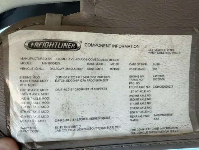 2019 Freightliner M2 106 — photo 18