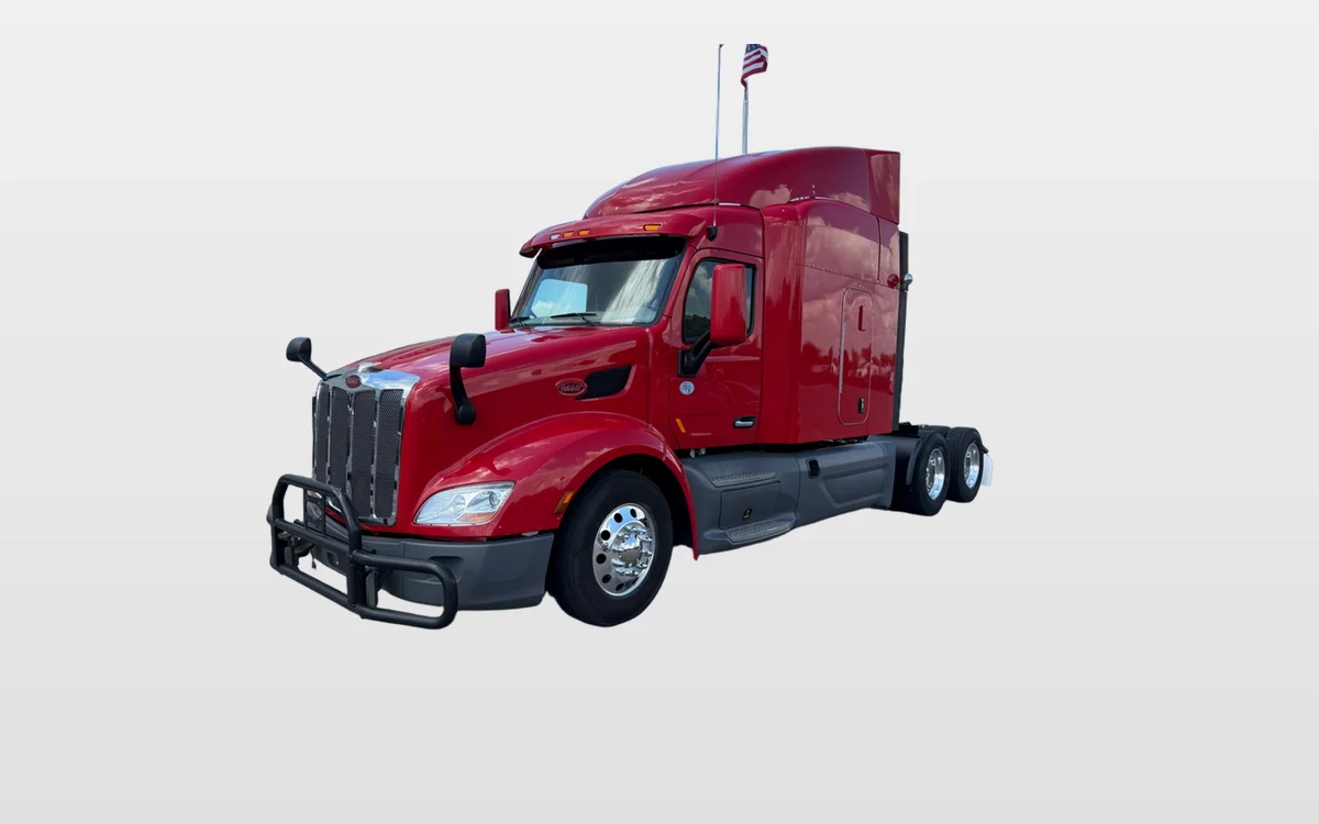 2021 PETERBILT 579 - image 1