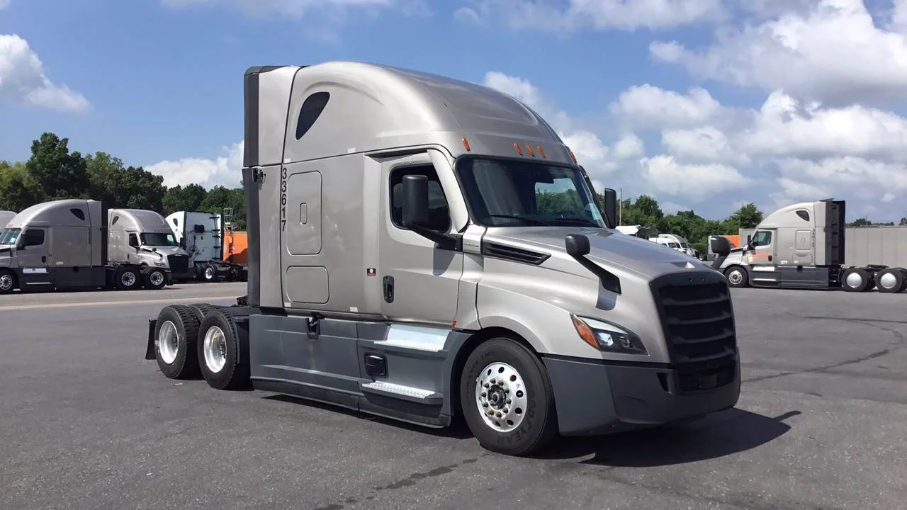 2025 Freightliner Cascadia in West Memphis, AR