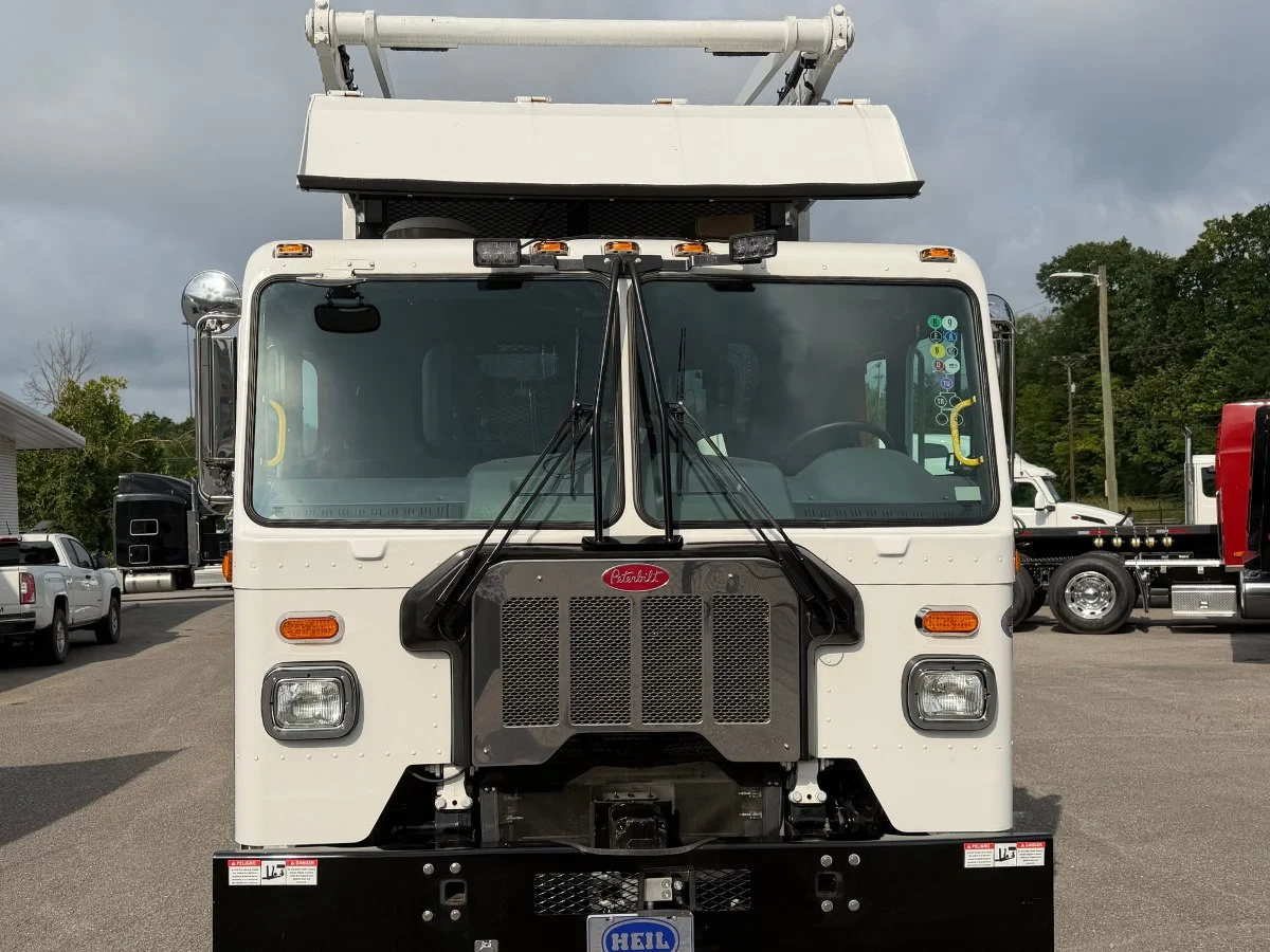 2025 Peterbilt 520 in Knoxville, TN — photo 9