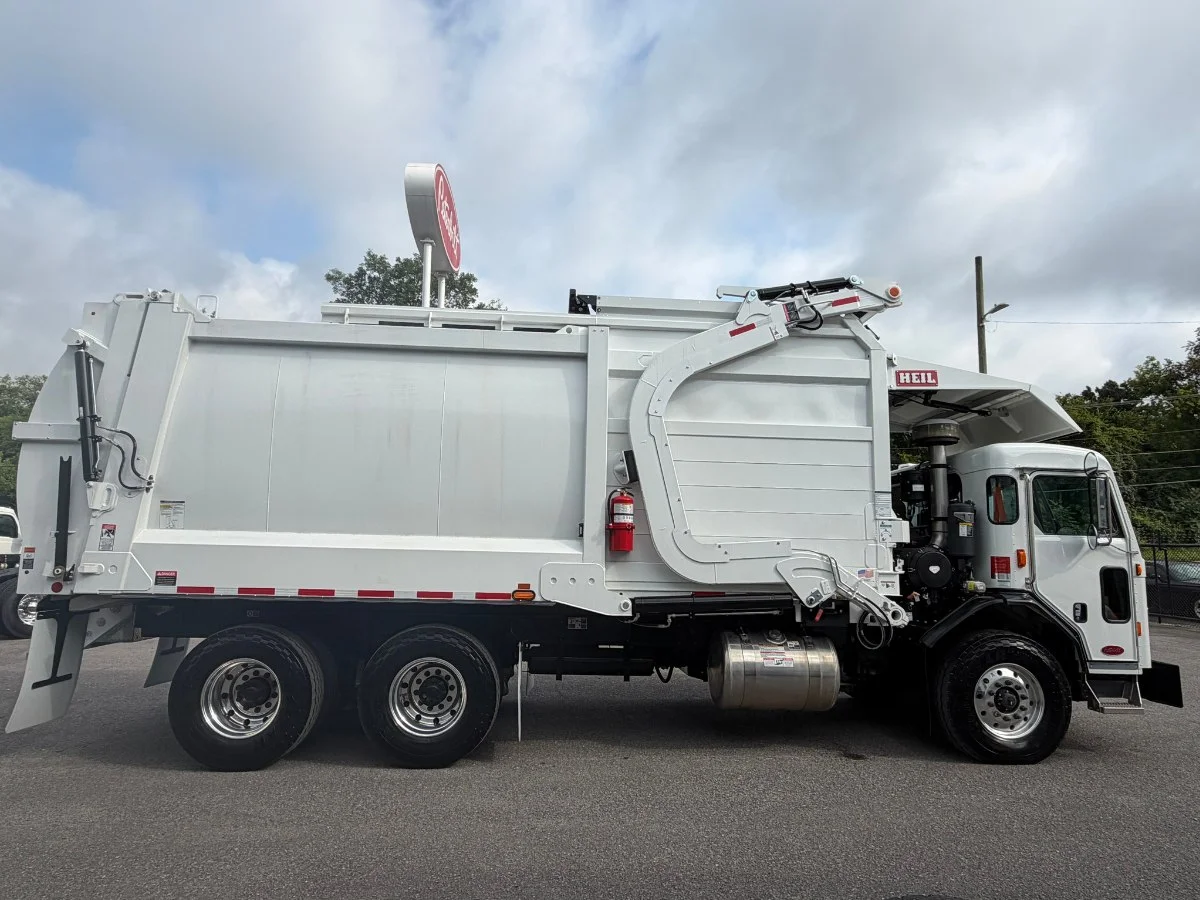 2025 Peterbilt 520 in Knoxville, TN — photo 8