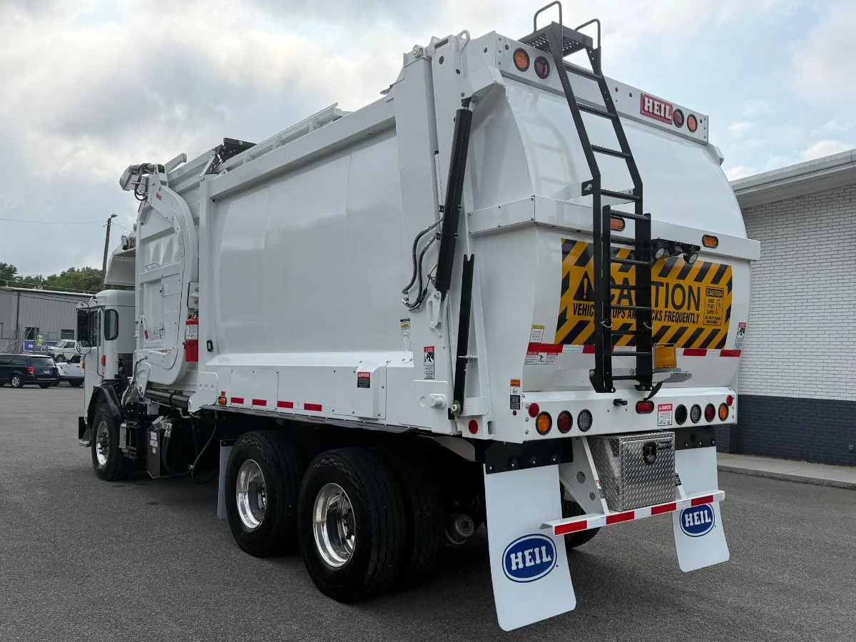 2025 Peterbilt 520 in Knoxville, TN — photo 12