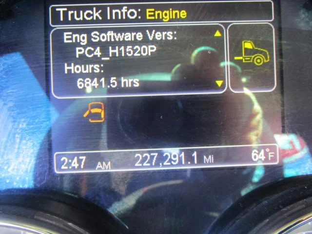 2020 Peterbilt 567 - image 14