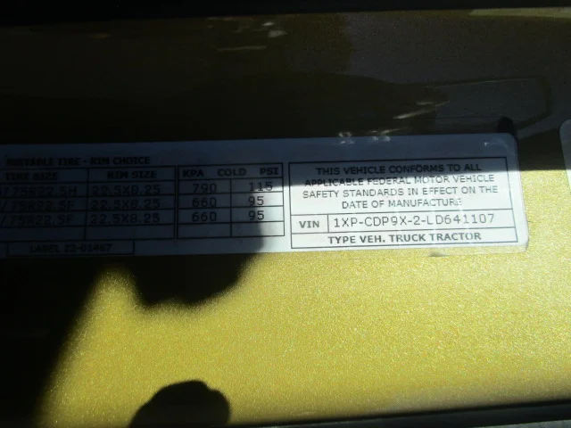 2020 Peterbilt 567 in Butler, PA — photo 15