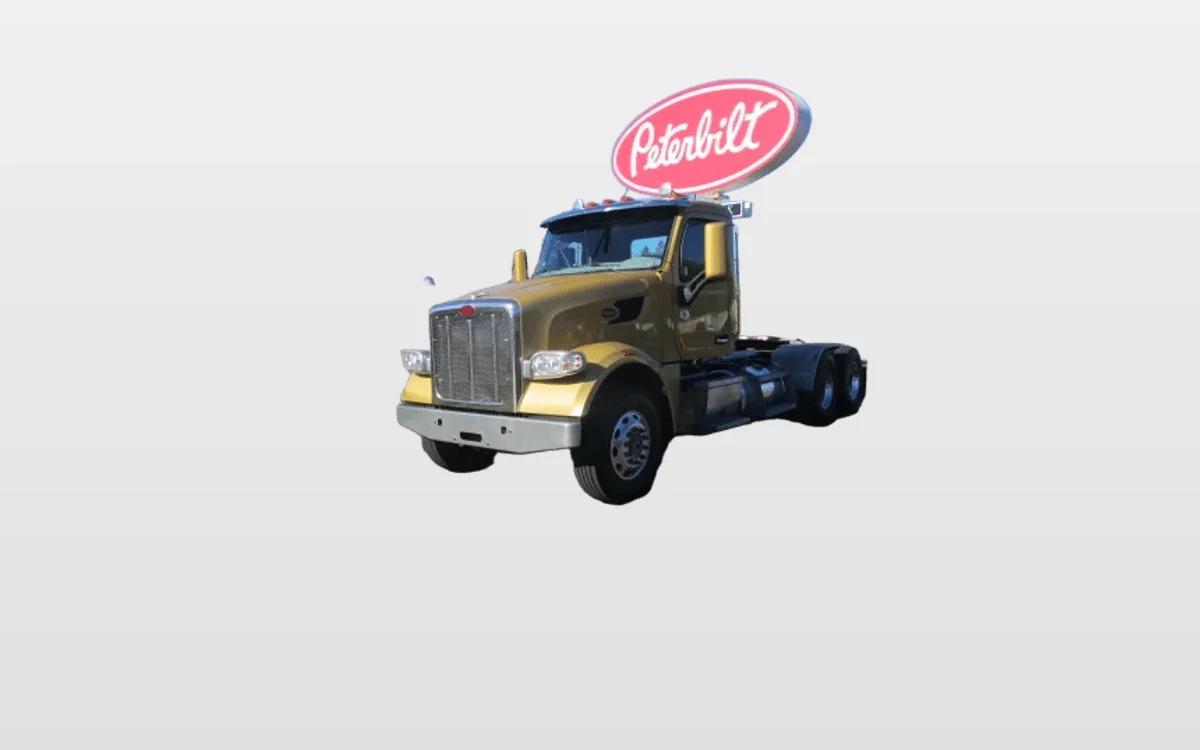2020 Peterbilt 567 - image 1