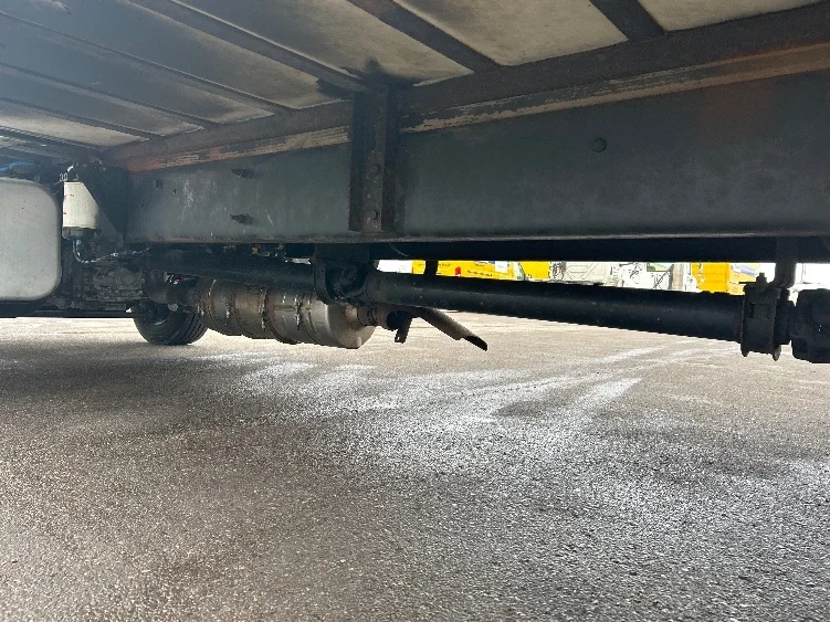 2020 International MV - image 5