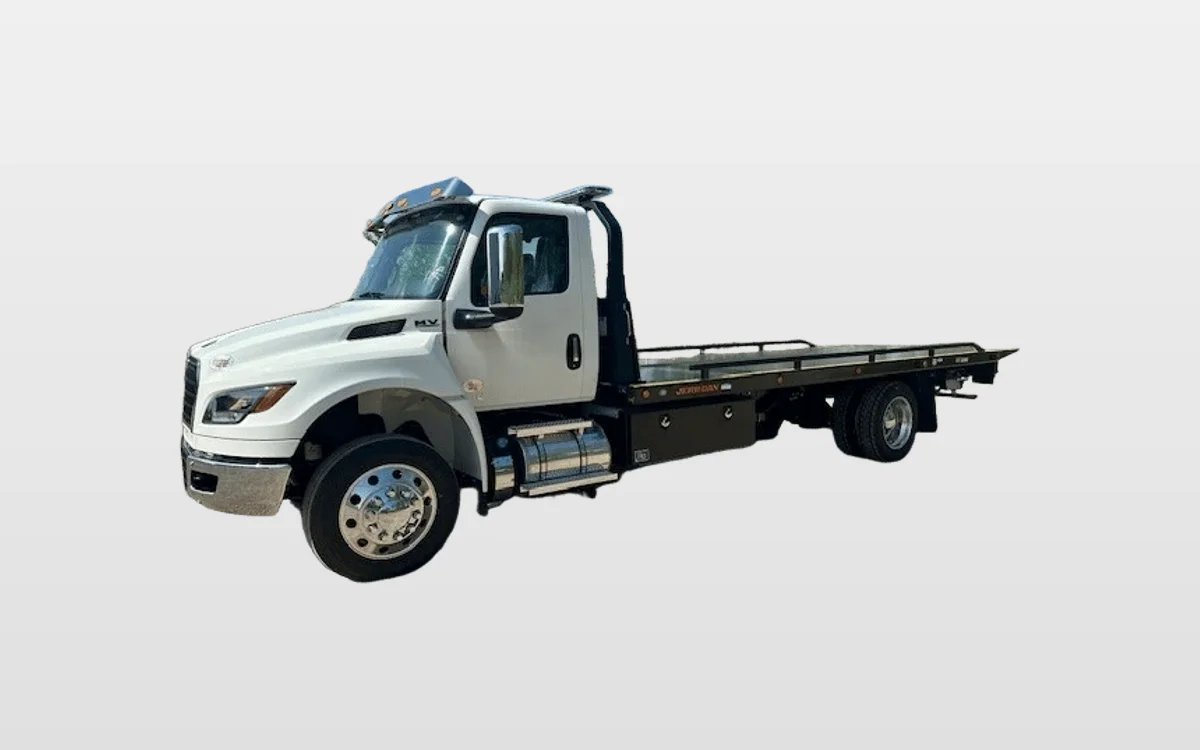 2025 International MV - image 1