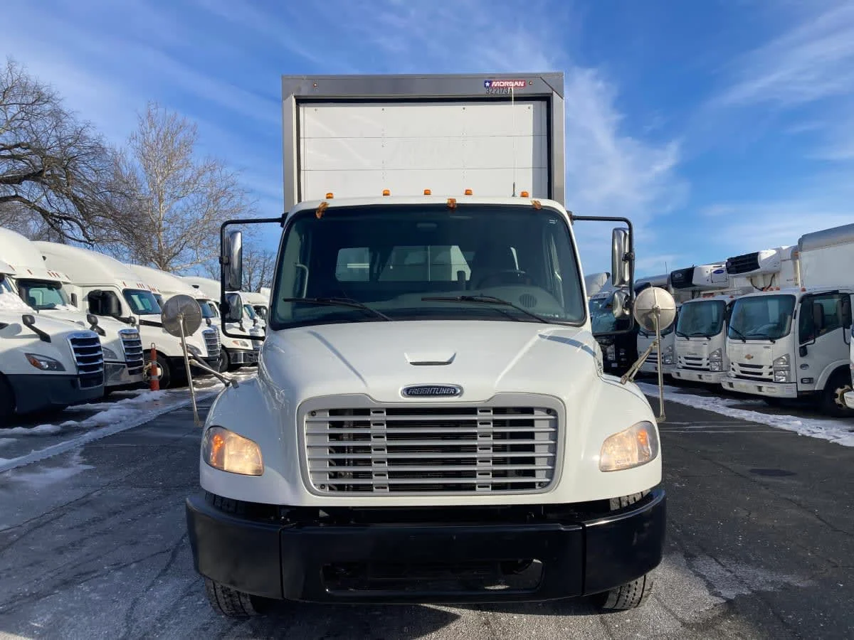 2020 Freightliner M2 106 - image 2