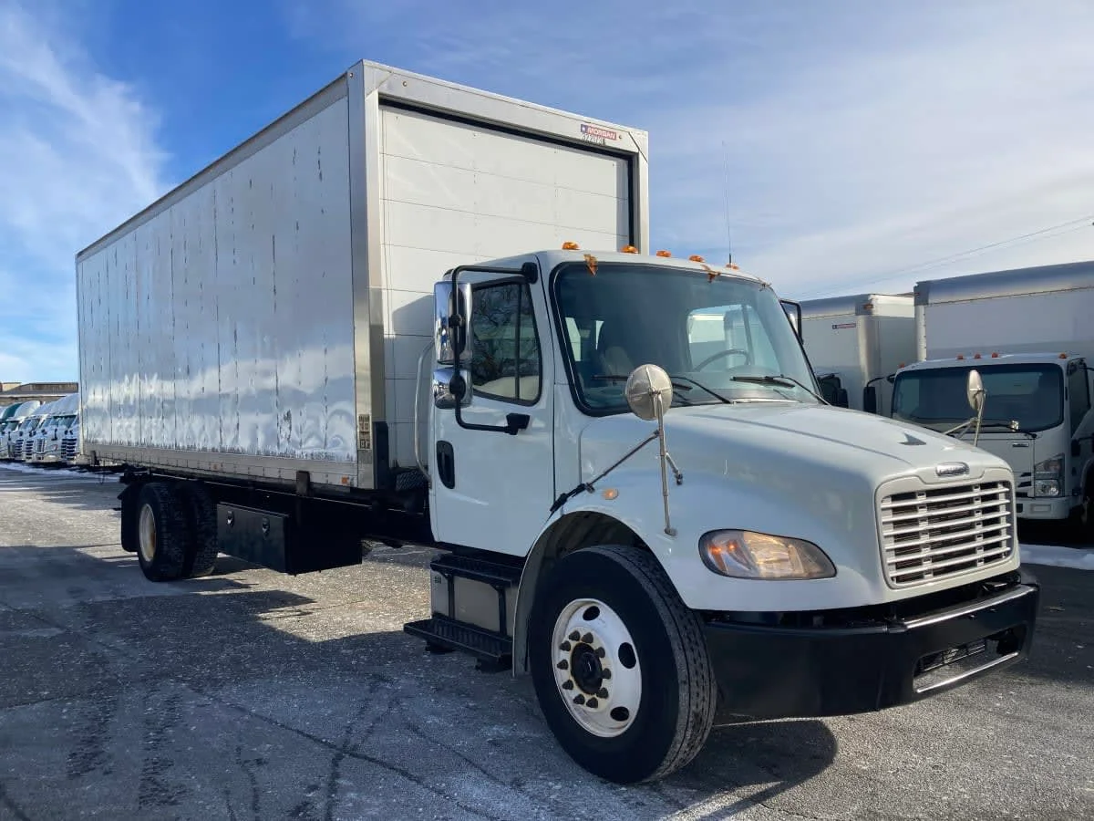 2020 Freightliner M2 106 - image 3