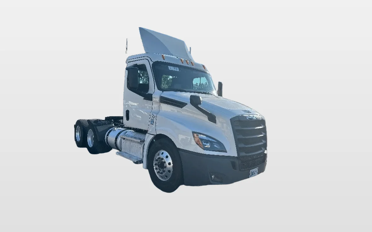 2020 Freightliner - image 1