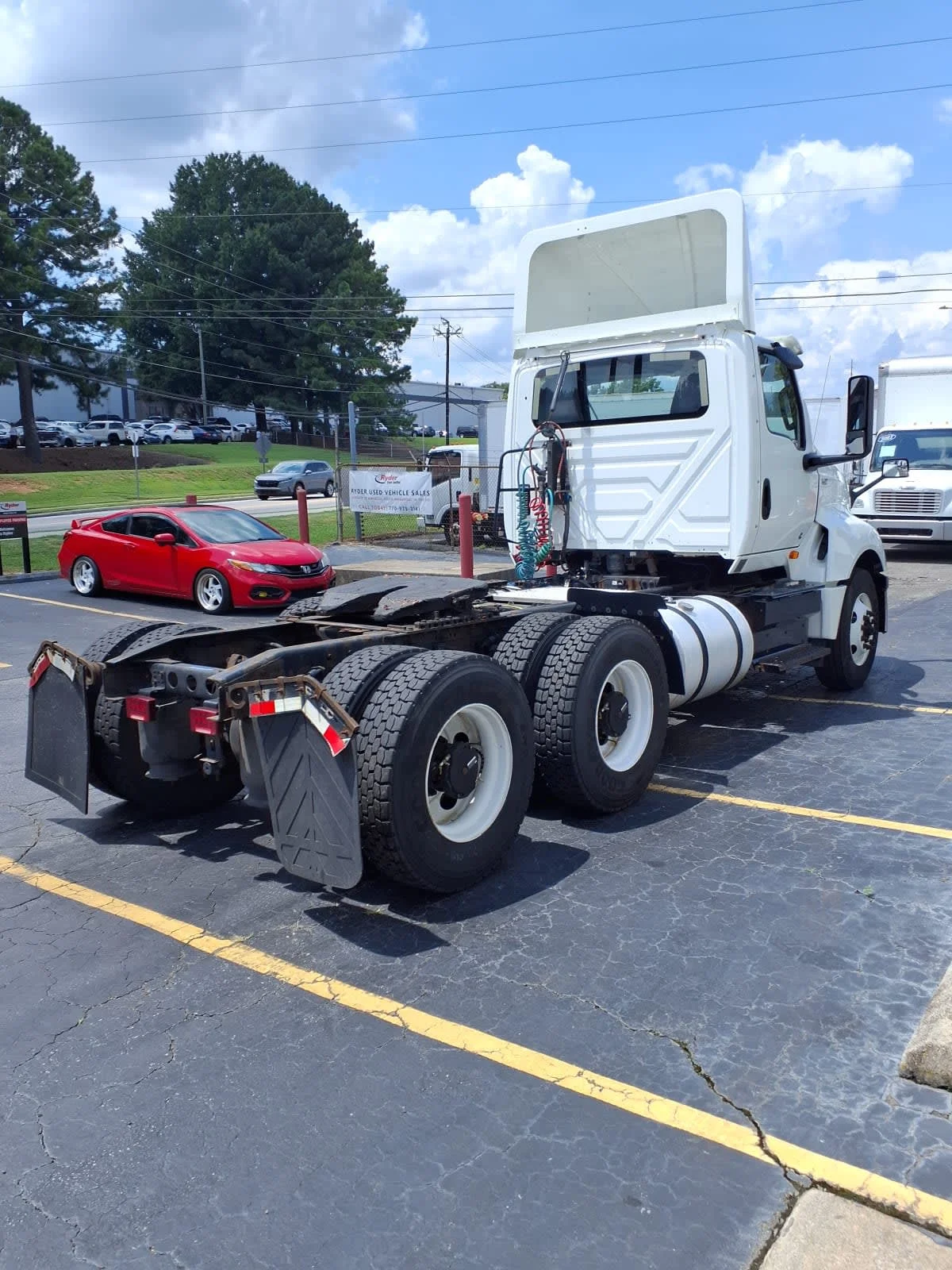 2019 International LT in Doraville, GA — photo 4