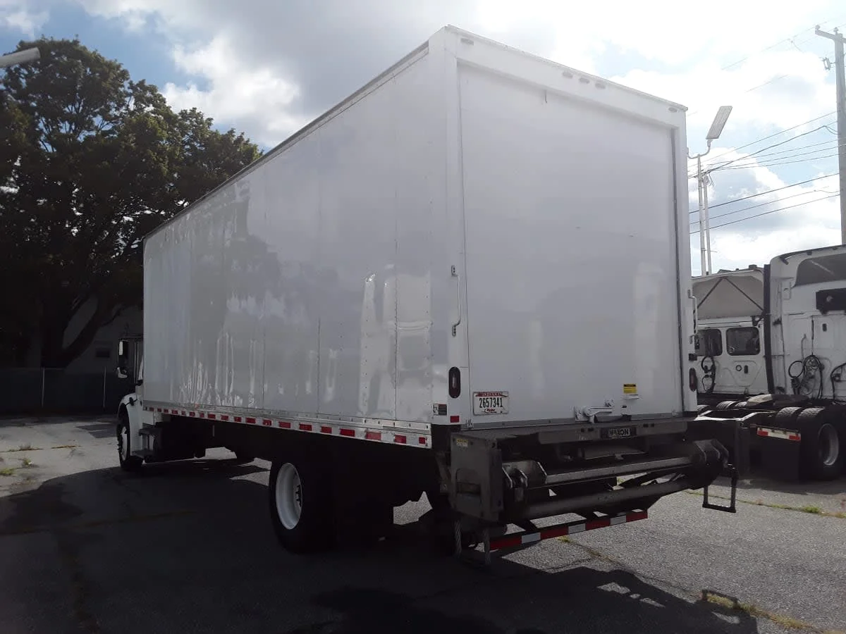 2016 Freightliner M2 106 in Allentown, PA — photo 6