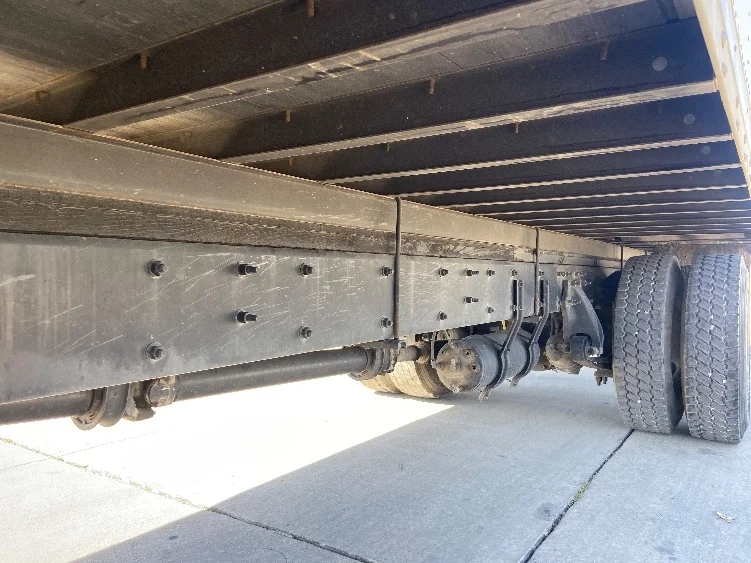 2018 Freightliner M2 106 - image 5