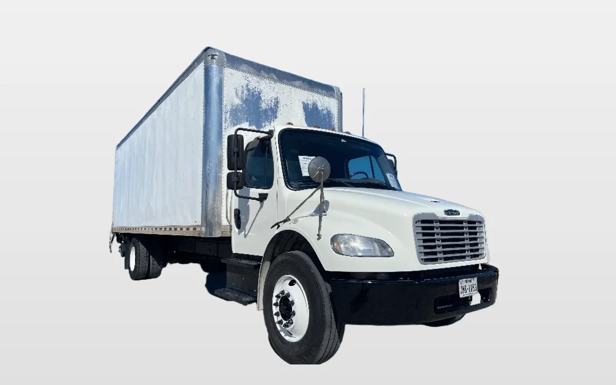 2018 Freightliner M2 106 - image 1
