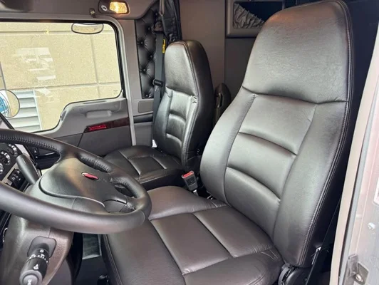 2027 Kenworth W900 in Dallas, TX — photo 14