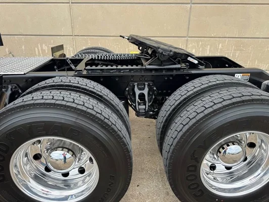 2027 Kenworth W900 in Dallas, TX — photo 4