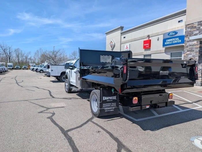 2026 Ford F-550 — photo 9