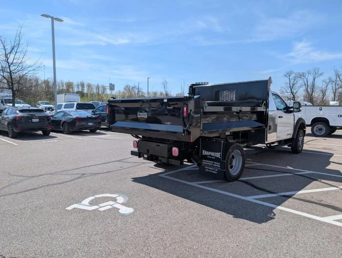 2026 Ford F-550 — photo 7