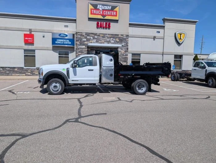 2026 Ford F-550 — photo 3