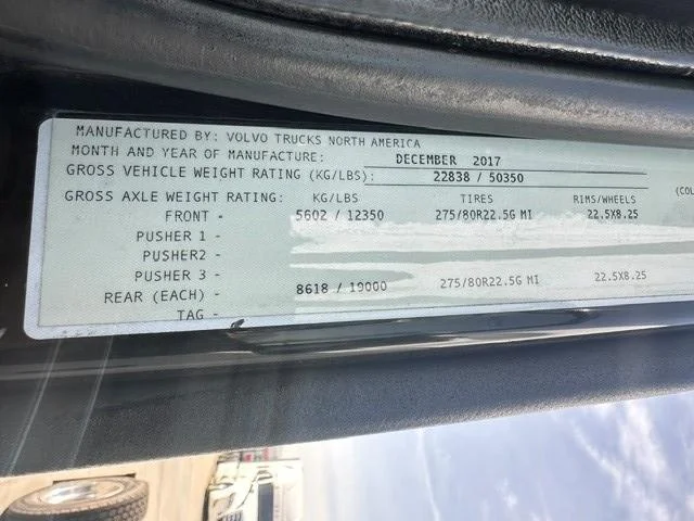 2018 Volvo VNR 640 — photo 8