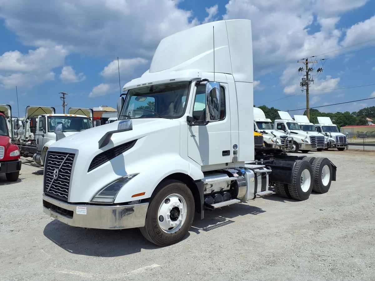 2020 Volvo VNL 860