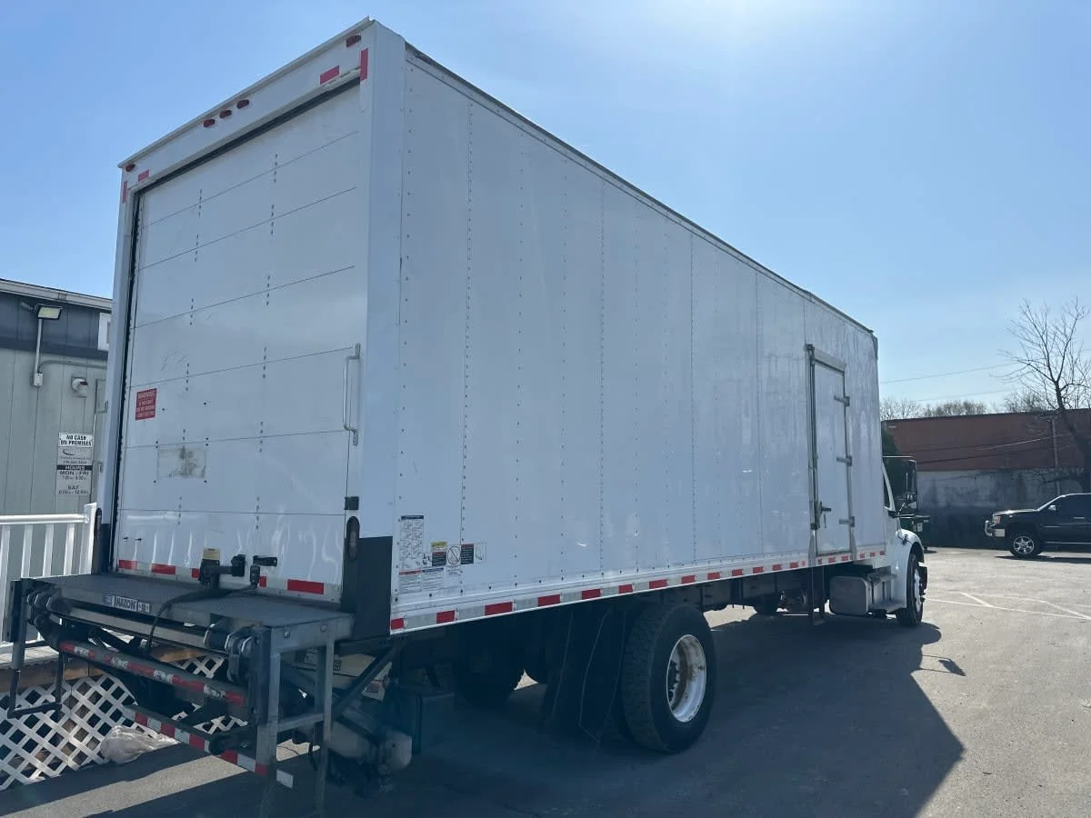 2019 Freightliner M2 106 in Bensalem, PA — photo 4