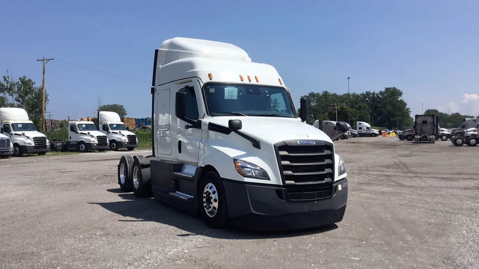 2021 Freightliner Cascadia in Gary, IN