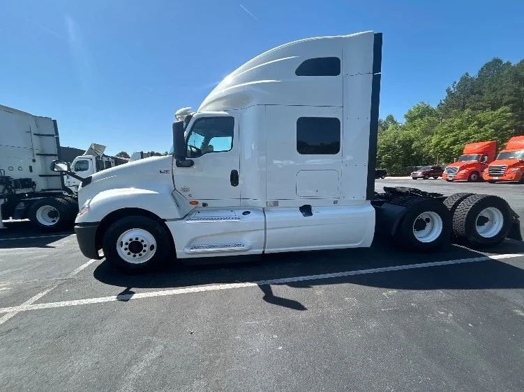 2020 International LT in Greensboro, NC — photo 4