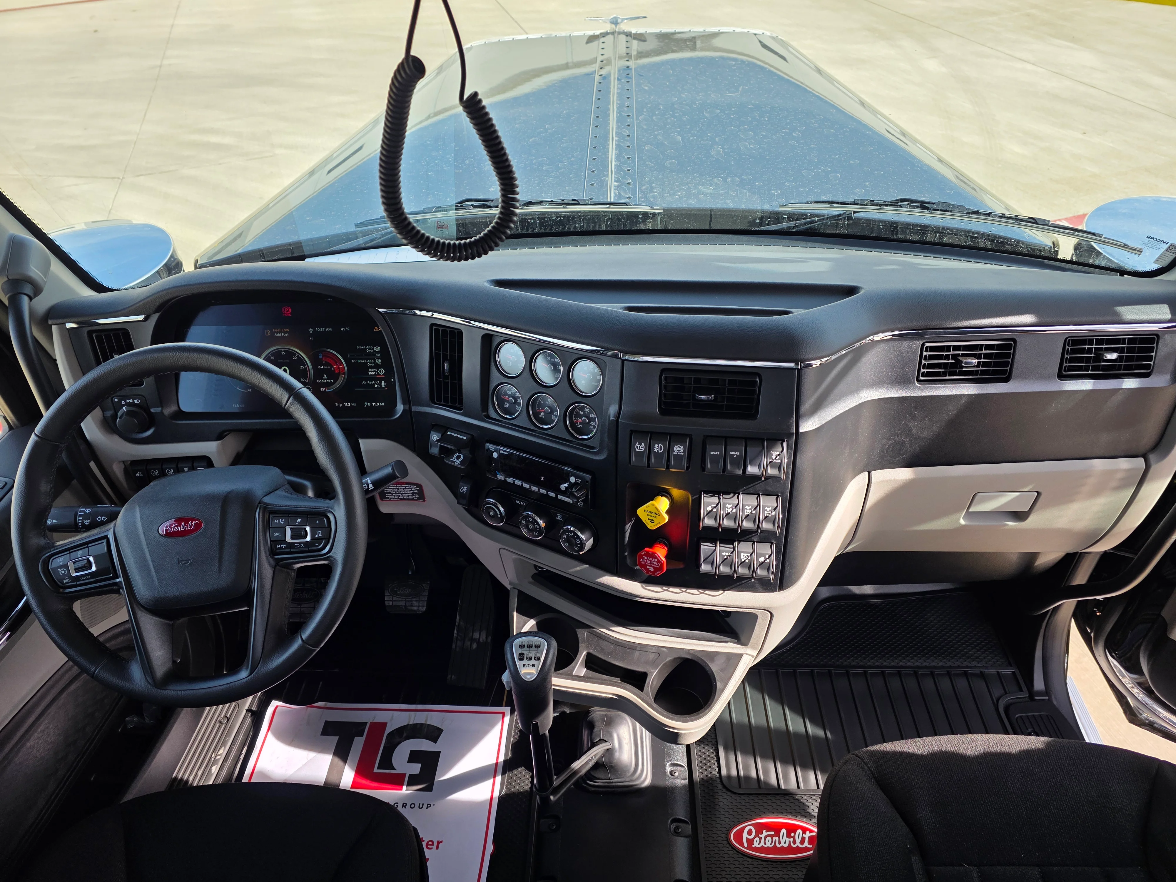2027 Peterbilt 589 in Louisville, KY — photo 10